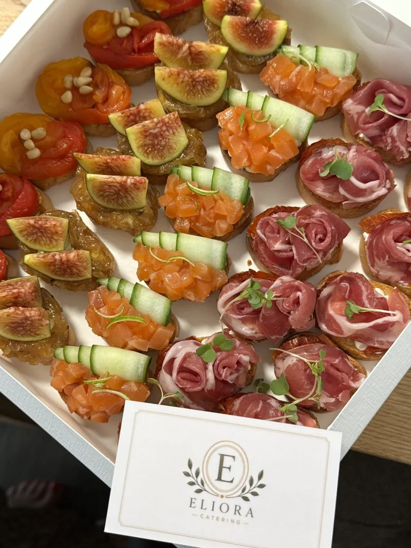 Welcome Box